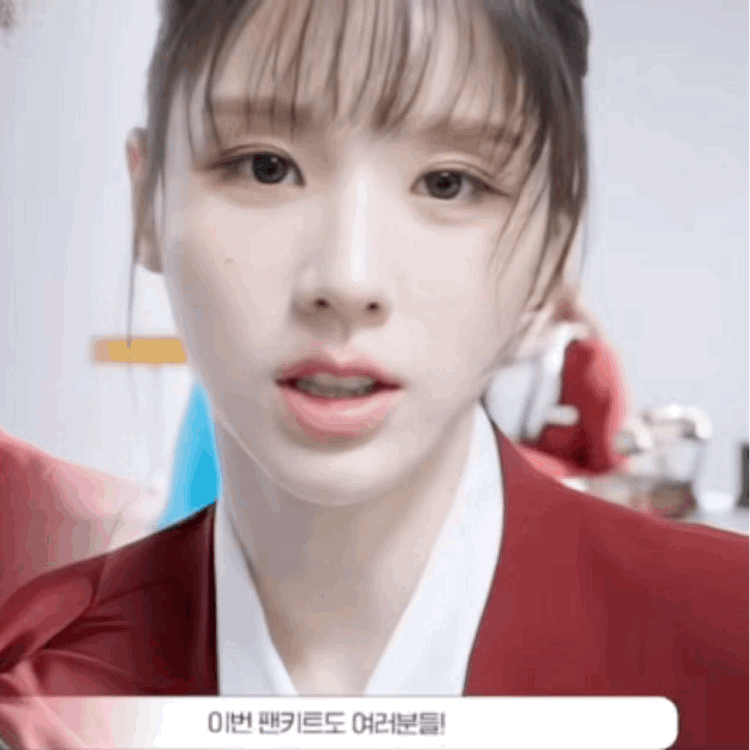 Behind-the-scenes cut of HeeJin (ARTMS)