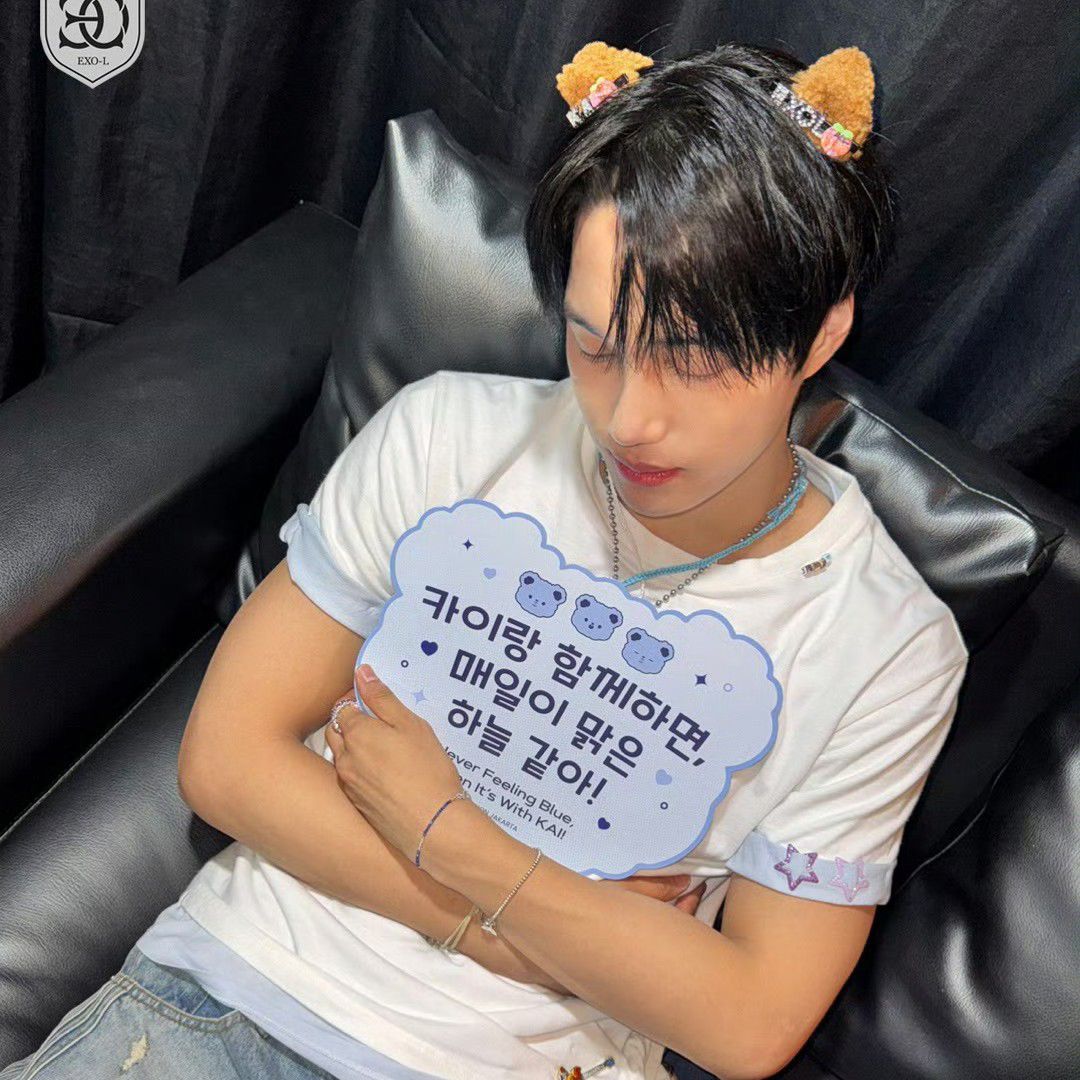 Behind-the-scenes cut of Kai (EXO)