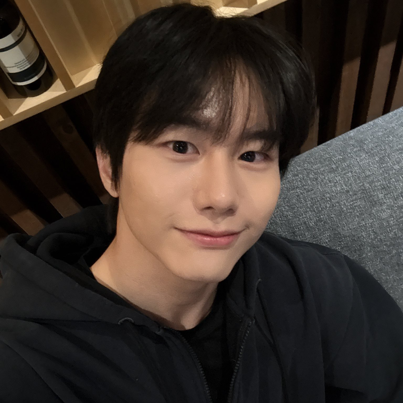 Recent activity shot of Kang Seungsik (VICTON)