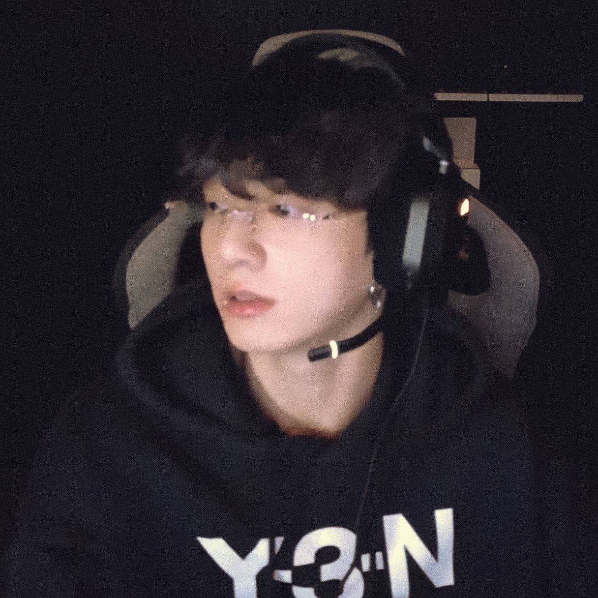 A moment captured by Jungkook (BTS)'s fan