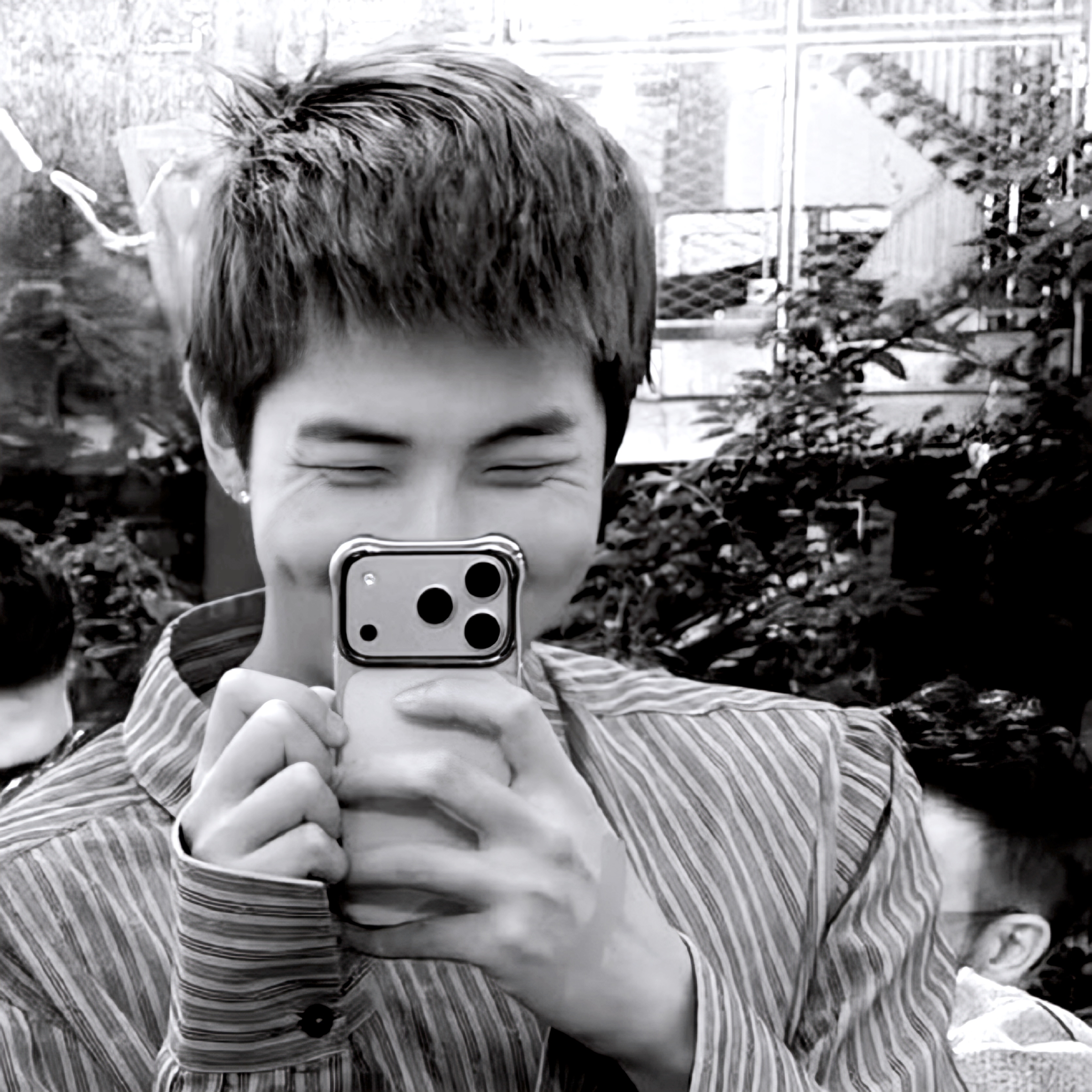 Behind-the-scenes cut of RM (BTS)