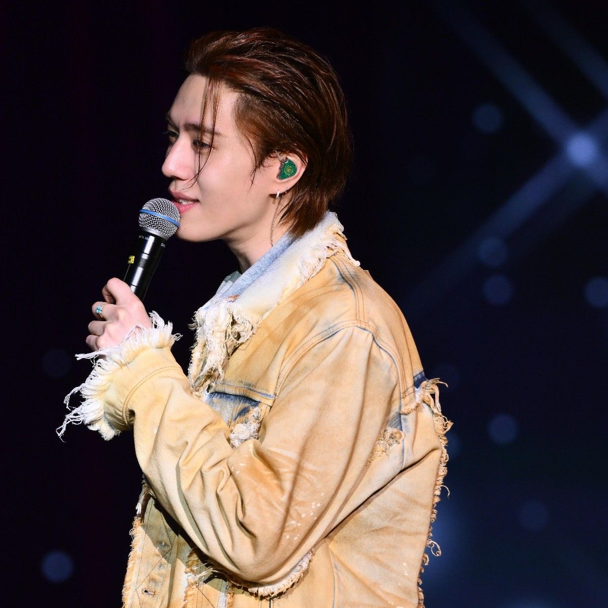 Latest photo of Yugyeom (GOT7)