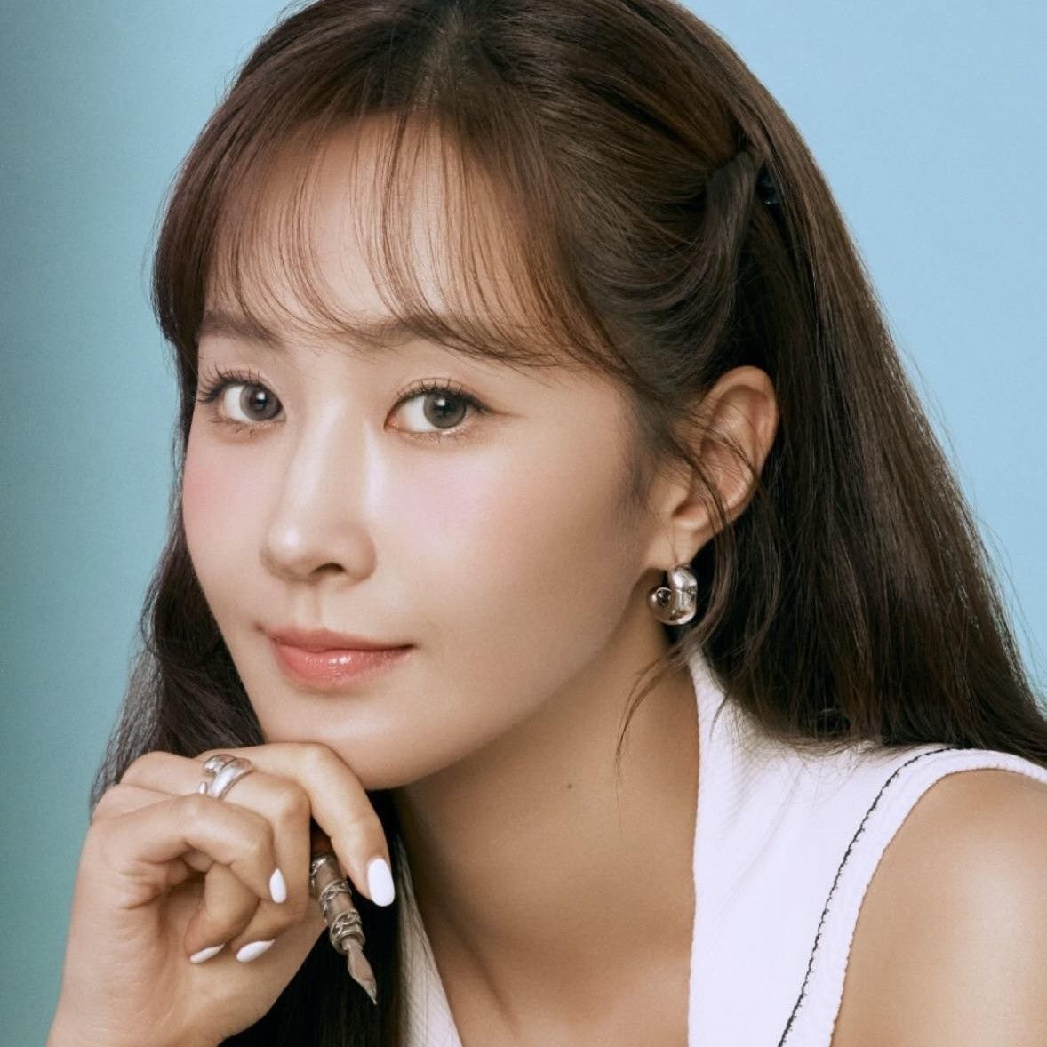 Recent activity shot of Girls' Generation