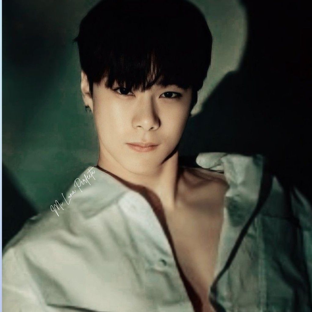 A moment captured by Moonbin (ASTRO)'s fan