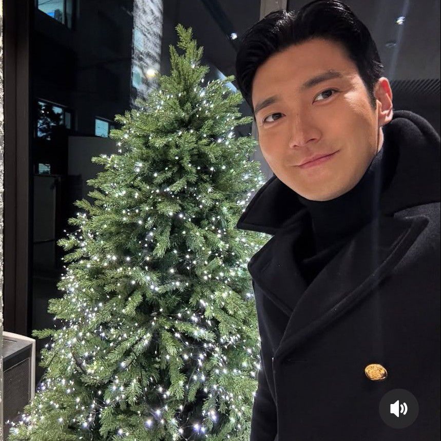 始源 (Super Junior)的最新活動照片