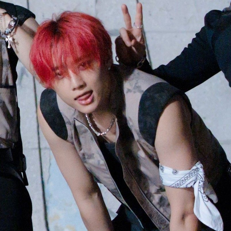 善旴 (THE BOYZ)的幕后花絮