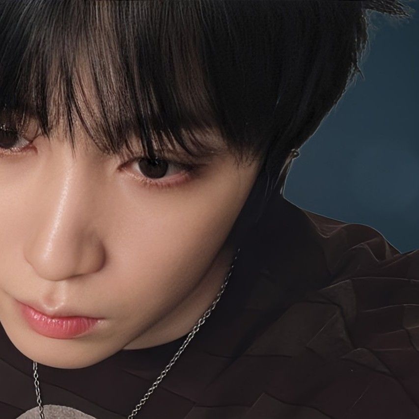 Latest photo of Wooseok (PENTAGON)