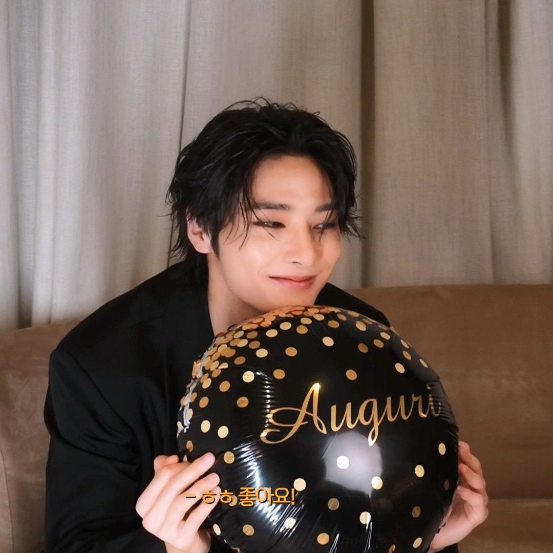 Latest photo of Stray Kids