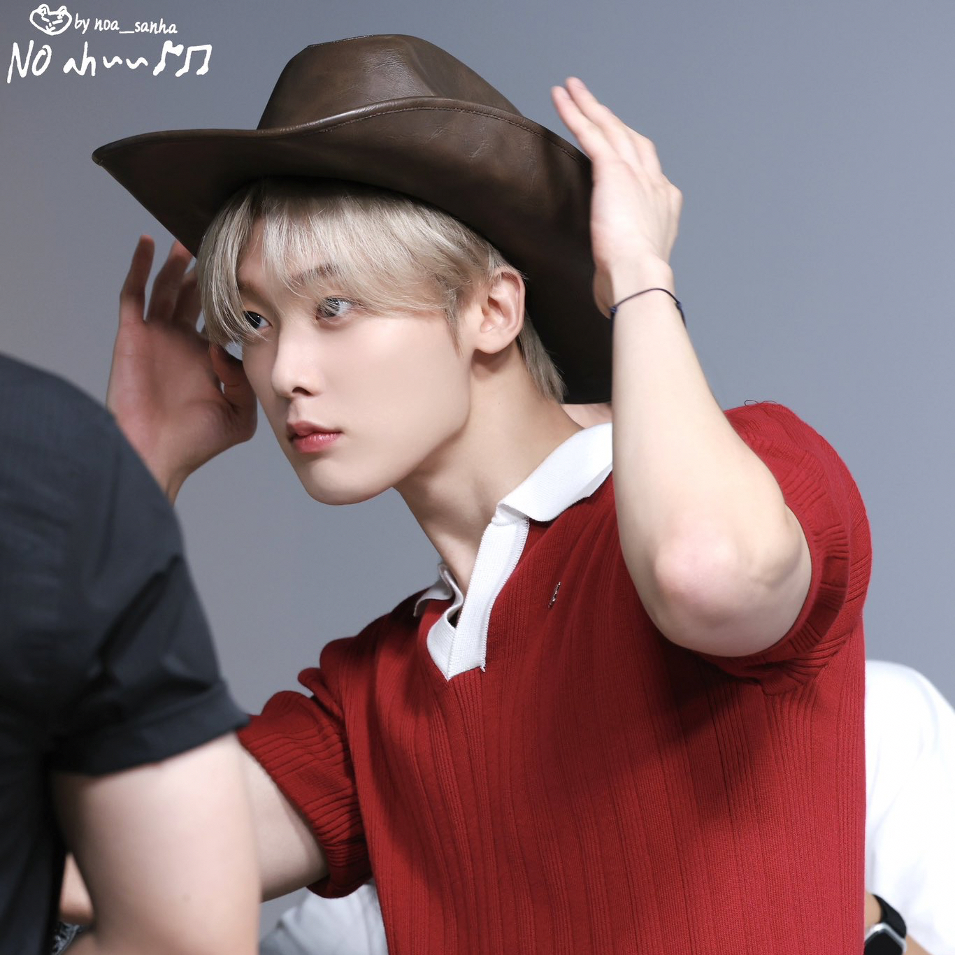 Behind-the-scenes cut of Sanha (ASTRO)