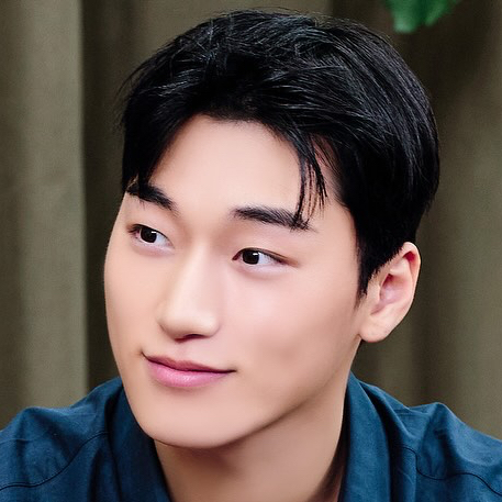 A moment captured by San (ATEEZ)'s fan