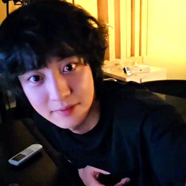 Behind-the-scenes cut of Chanyeol (EXO)
