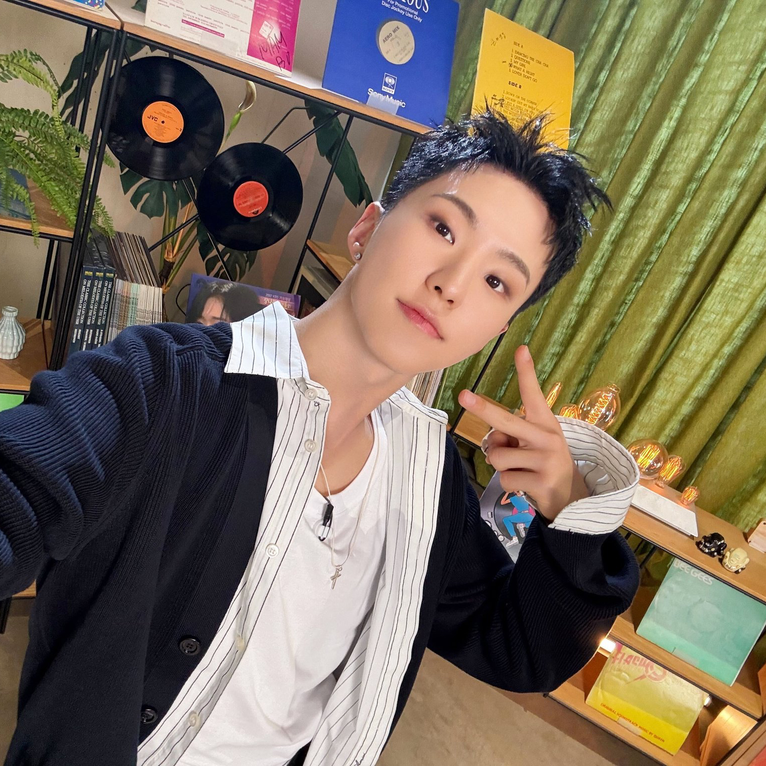 Latest photo of Hoshi (SEVENTEEN)