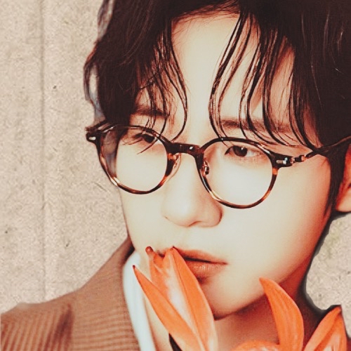 Latest photo of CNU (B1A4)