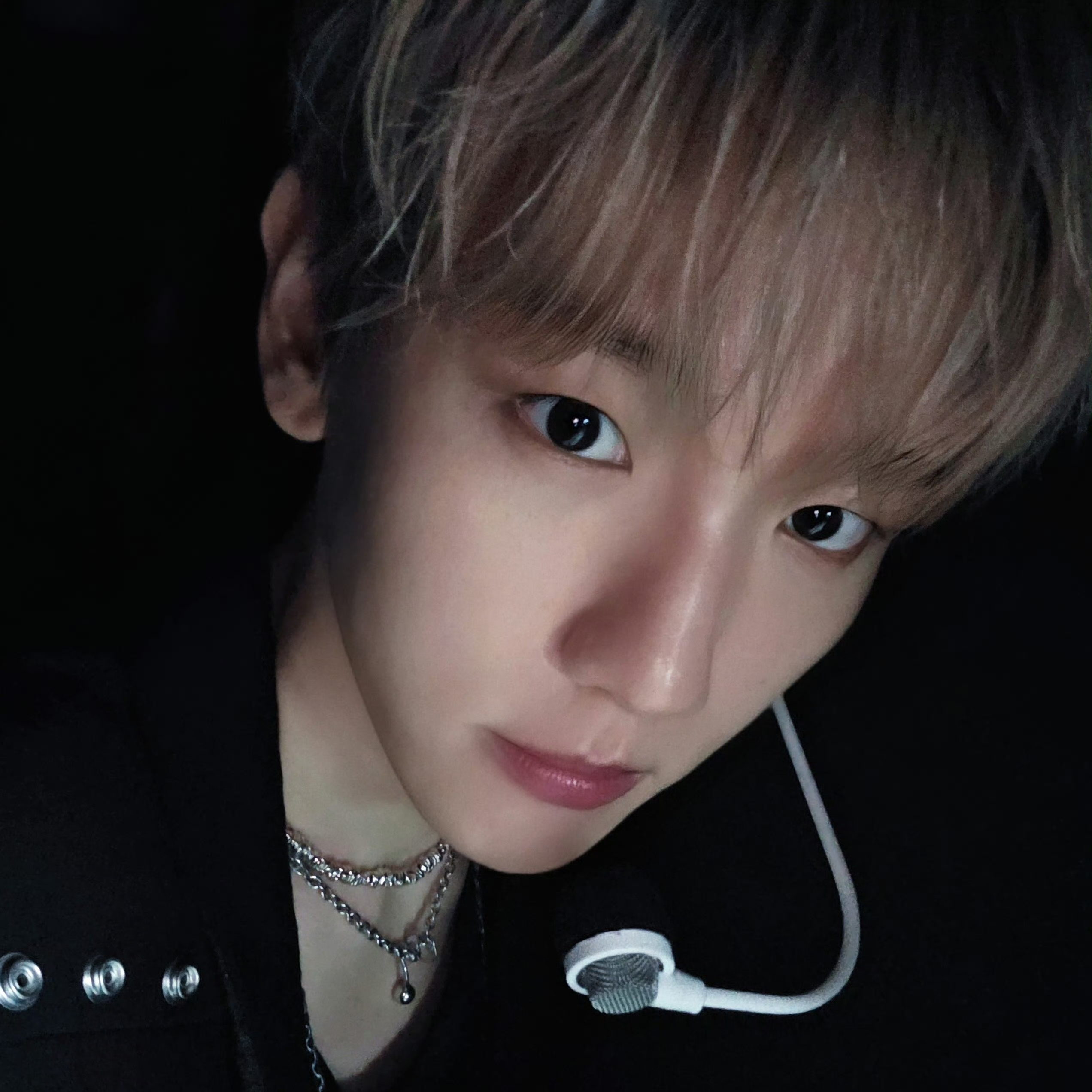 Foto aktivitas terbaru Baekhyun (EXO)
