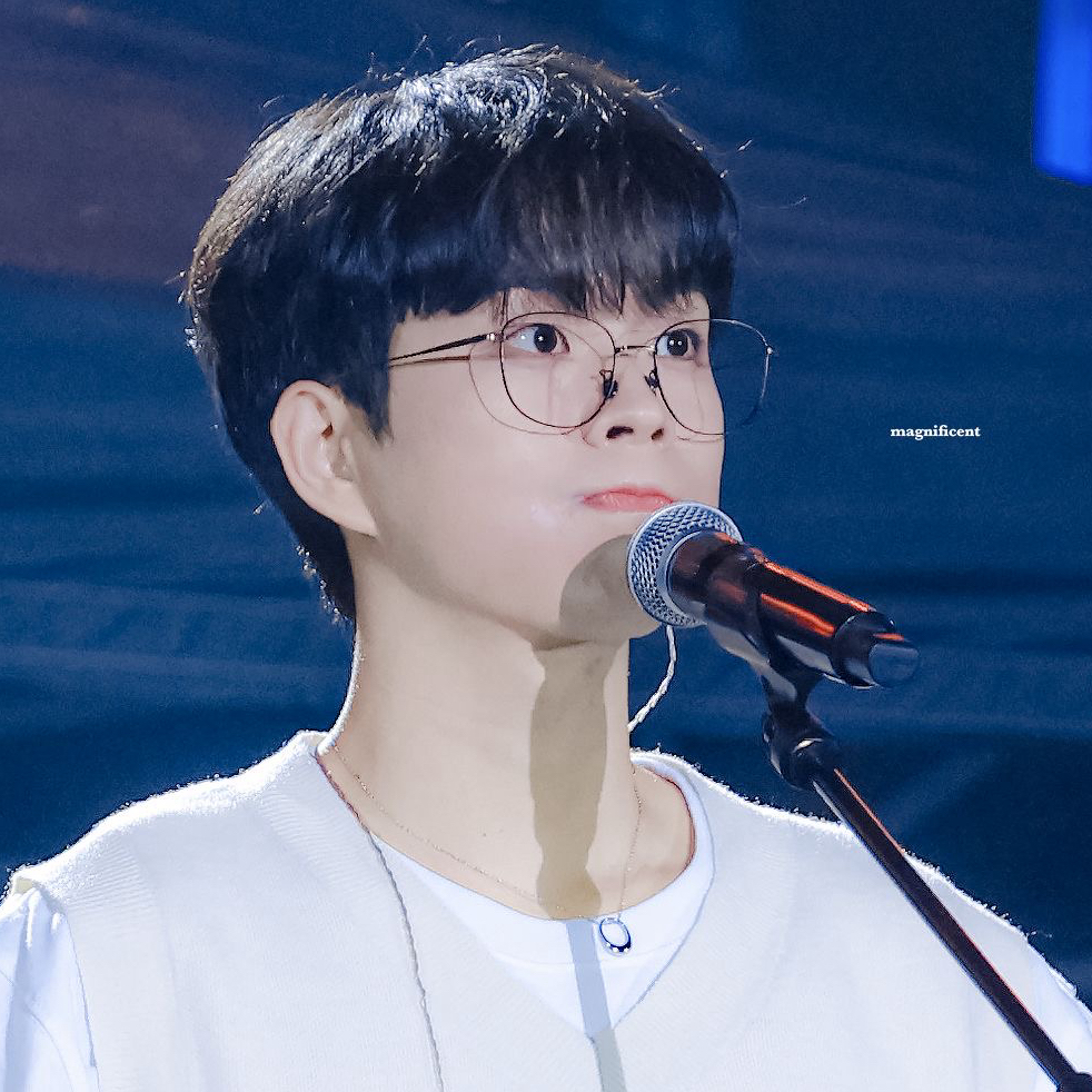 Behind-the-scenes cut of Choi Sangyeop (LUCY)