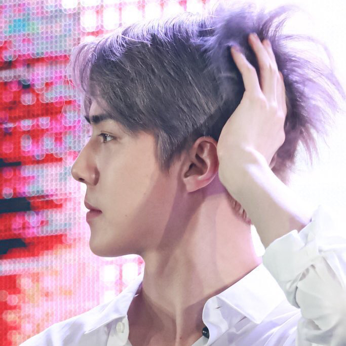 A moment captured by Sehun (EXO)'s fan