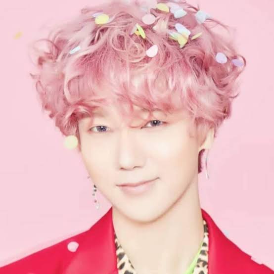 Behind-the-scenes cut of Yesung (Super Junior)