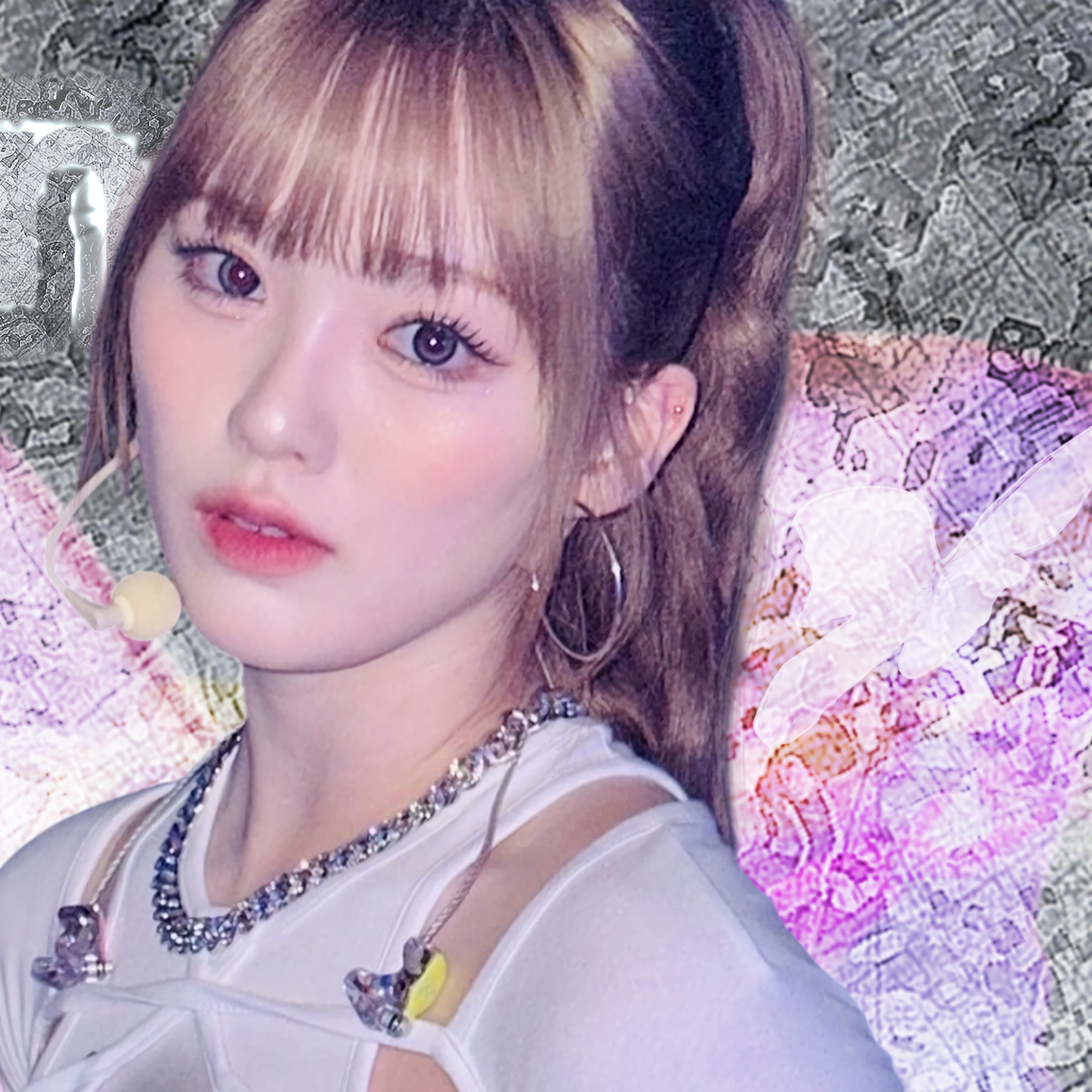 Behind-the-scenes cut of Rio (NiziU)