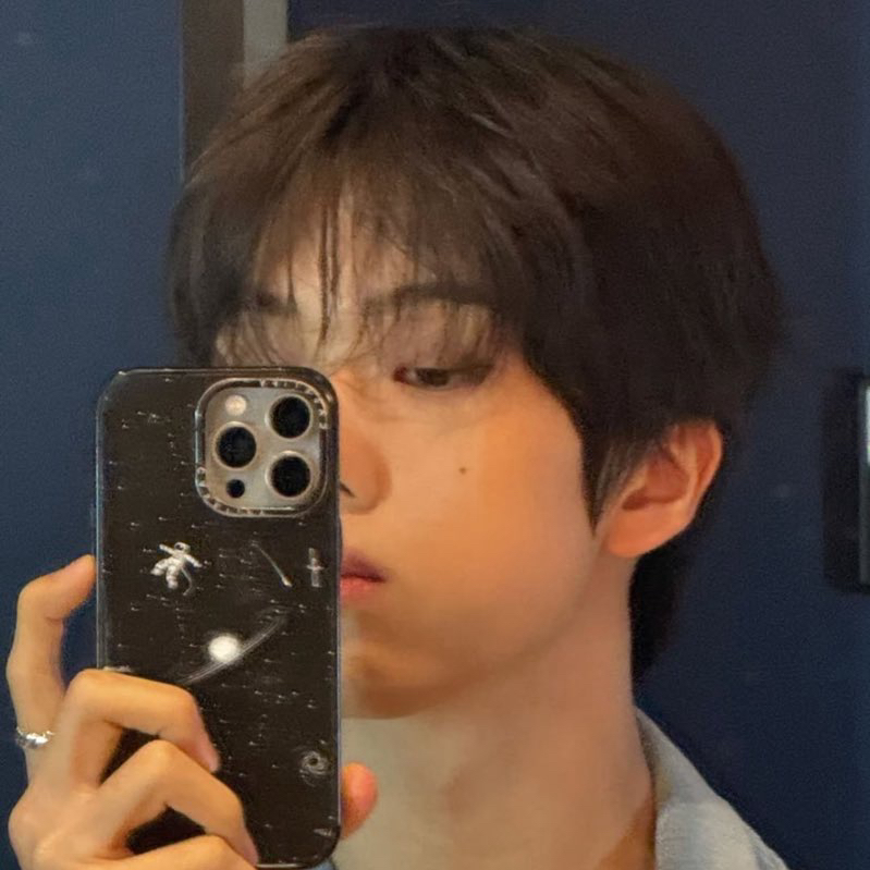 A moment captured by Jisung (NCT DREAM)'s fan