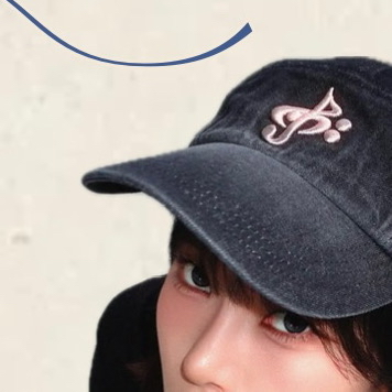 Latest photo of Monday (Weeekly)