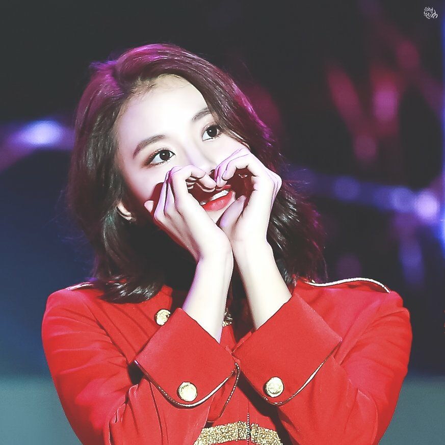 Latest photo of Chaeyoung (TWICE)