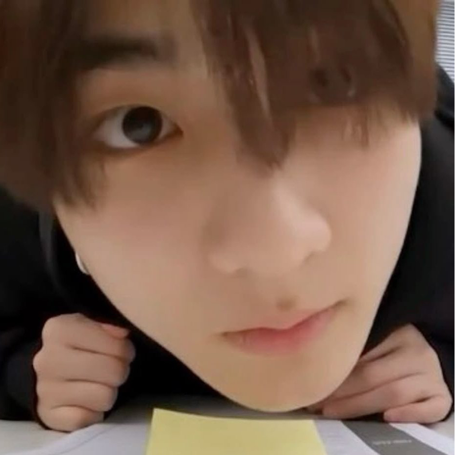 Latest photo of Jungwon (ENHYPEN)