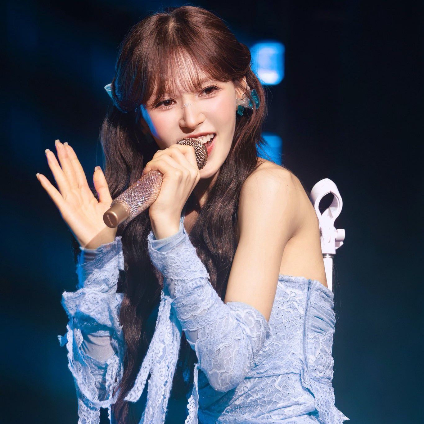 Recent activity shot of Wendy (Red Velvet)