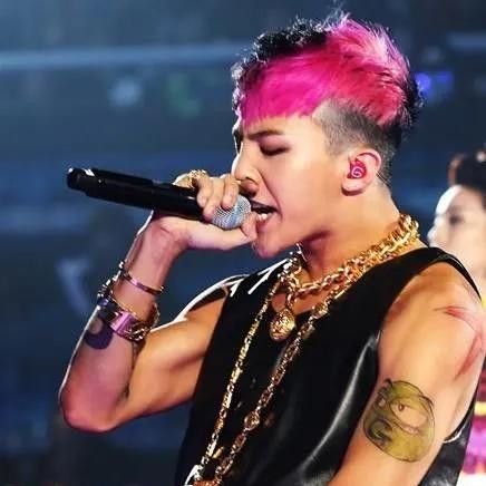 Latest photo of G-DRAGON (BIGBANG)