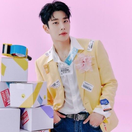 Latest photo of MJ (ASTRO)