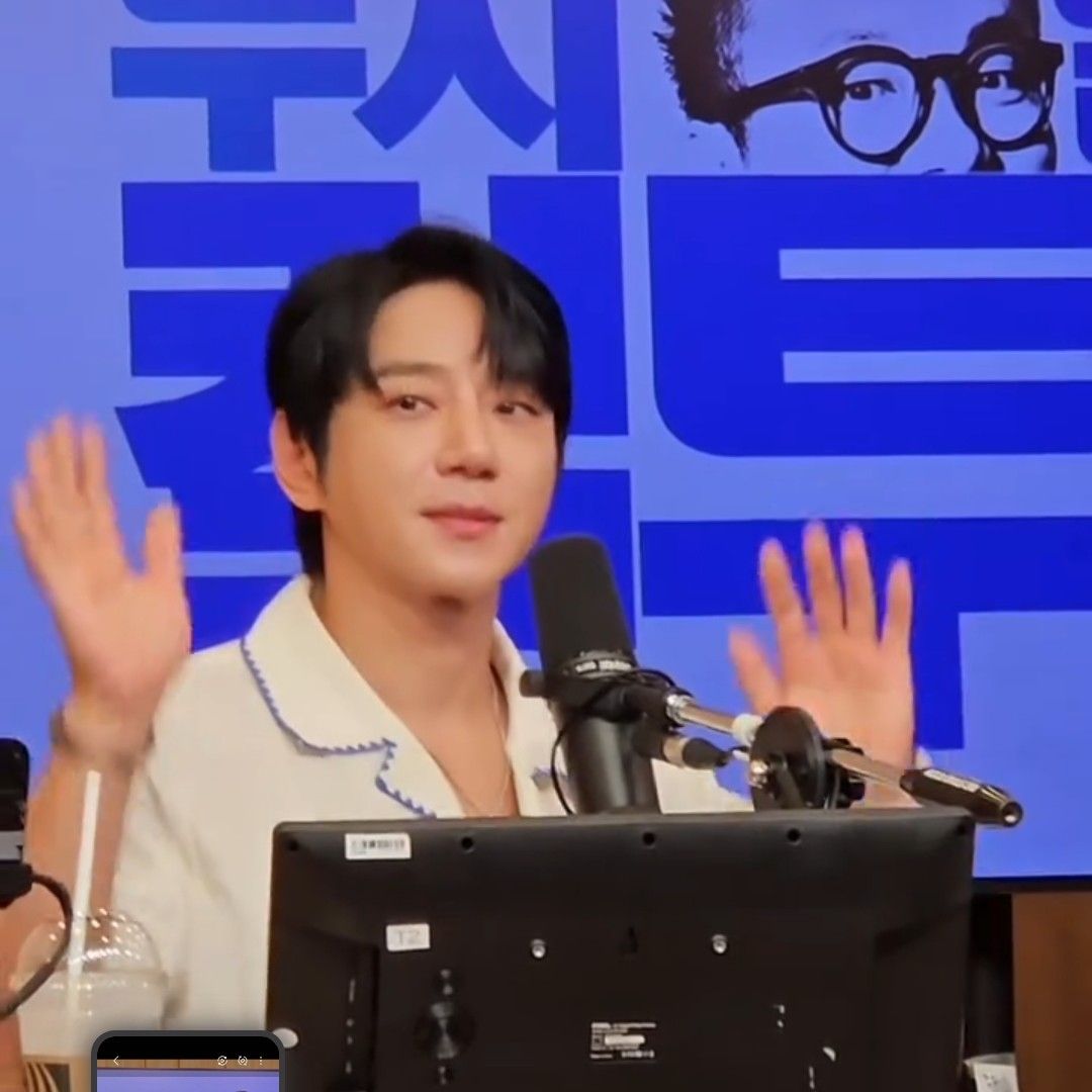 Foto terbaru Hwang Chiyeol