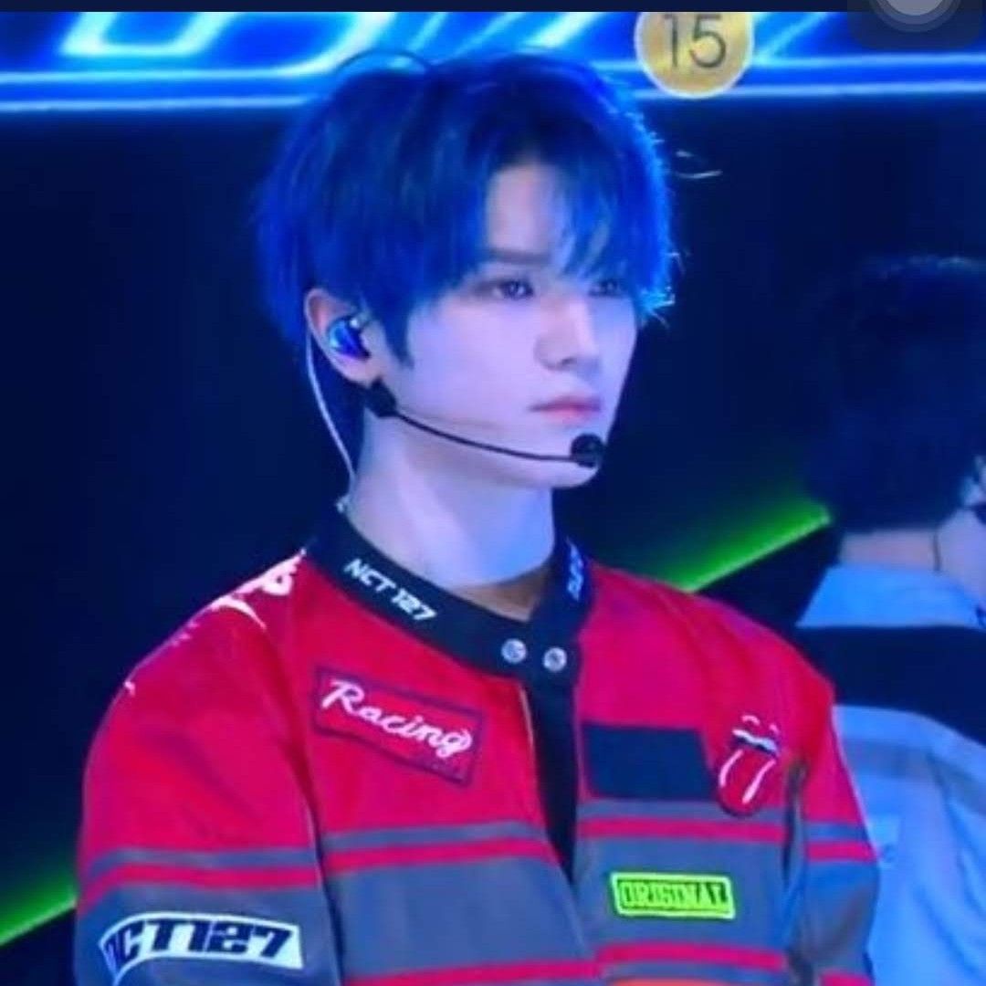 A moment captured by Taeyong (NCT 127)'s fan