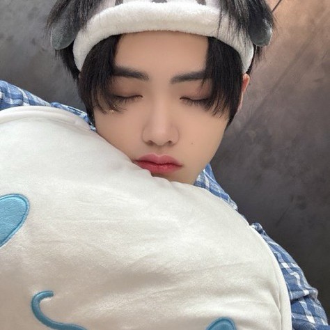 Signature photo of Kim Gyurae (FANTASY BOYS) capturing their charm