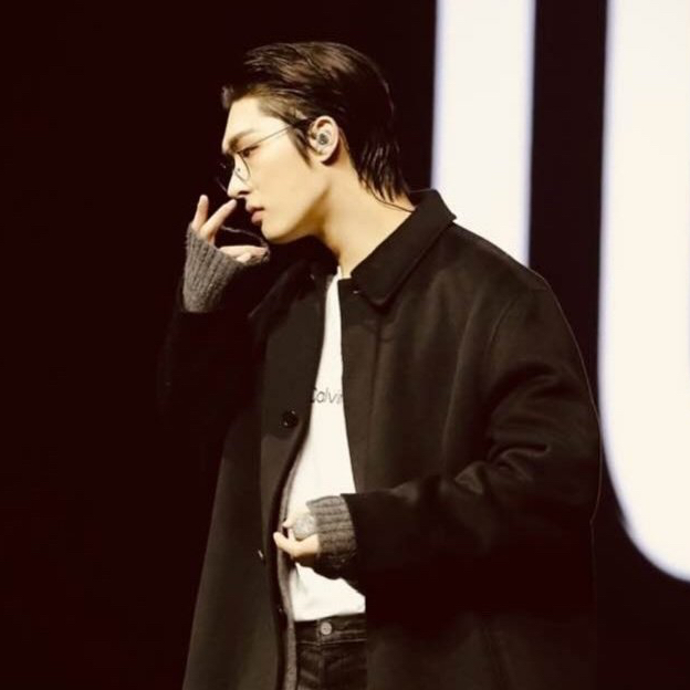 에이티즈의 비하인드 컷