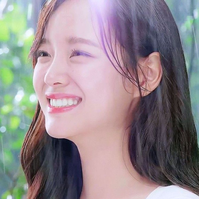 Behind-the-scenes cut of Sejeong