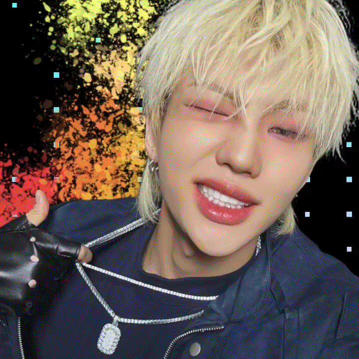 Behind-the-scenes cut of Junhyeok (TNX)