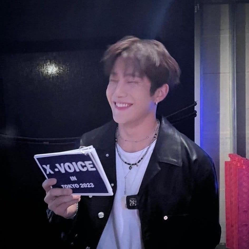 Behind-the-scenes cut of Jinjin (ASTRO)