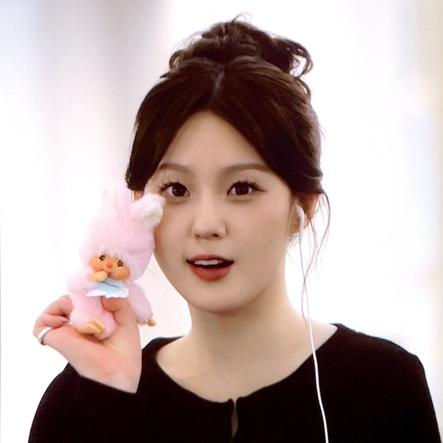Latest photo of Kim Chaehyun (Kep1er)