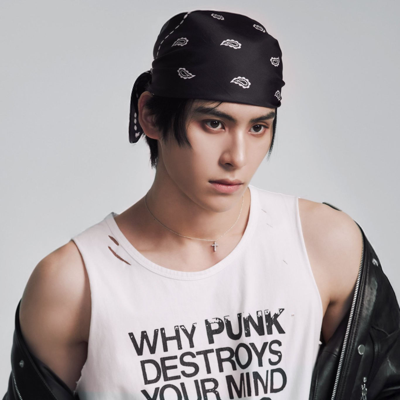 Foto aktivitas terbaru Taeyang (SF9)