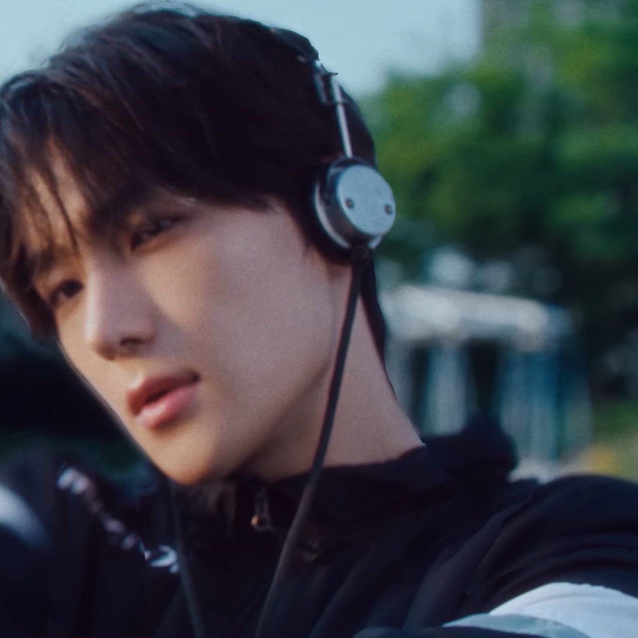 Recent activity shot of Hyunjae (THE BOYZ)