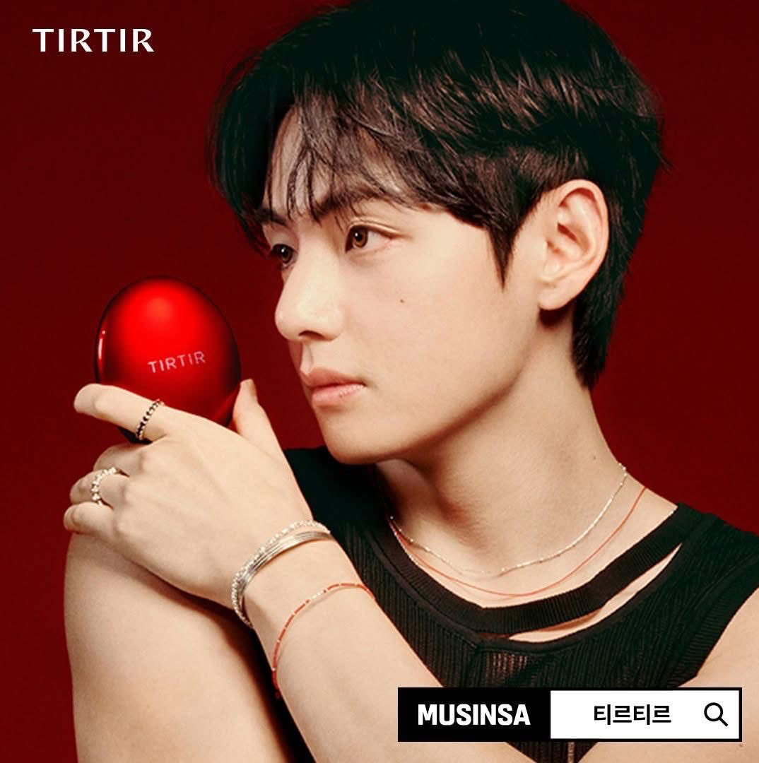 V (BTS)の舞台裏ショット