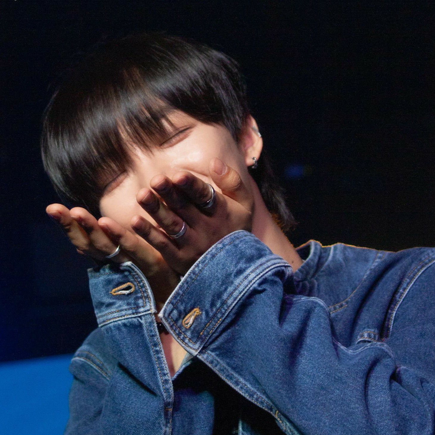 A moment captured by Lim Youngmin's fan