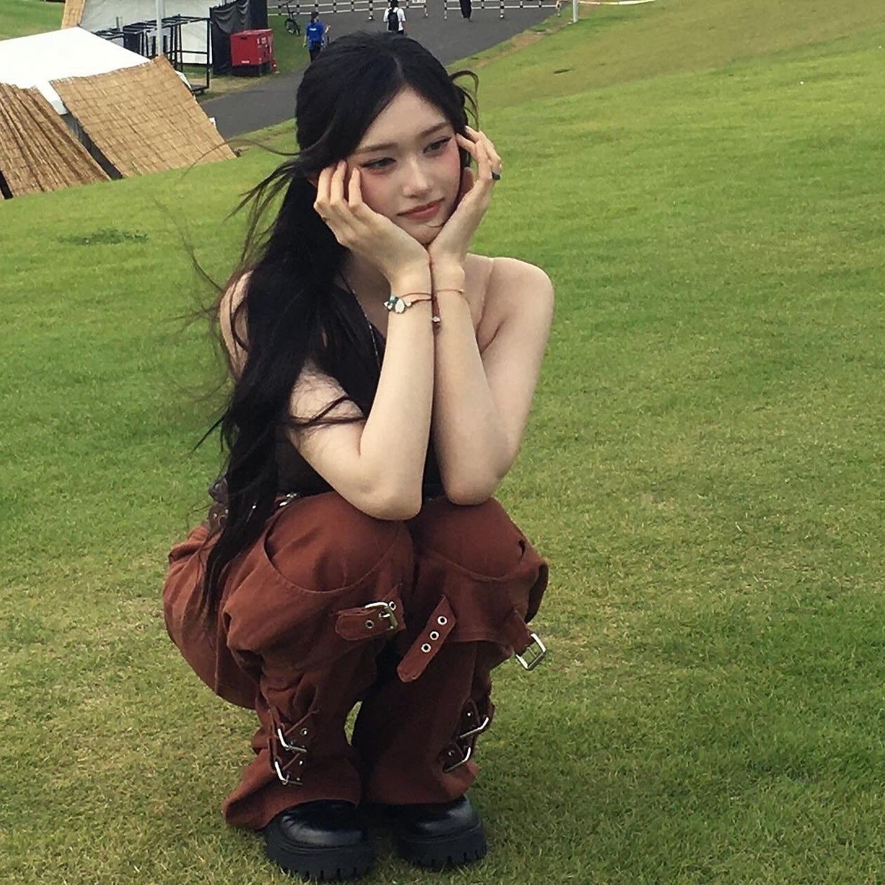 Behind-the-scenes cut of Leeseo (IVE)