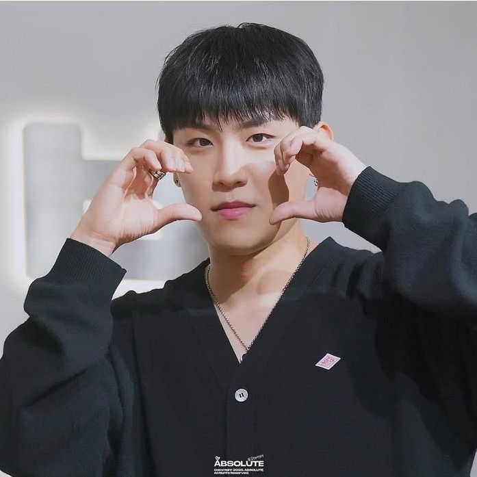 박우진 (AB6IX)의 비하인드 컷