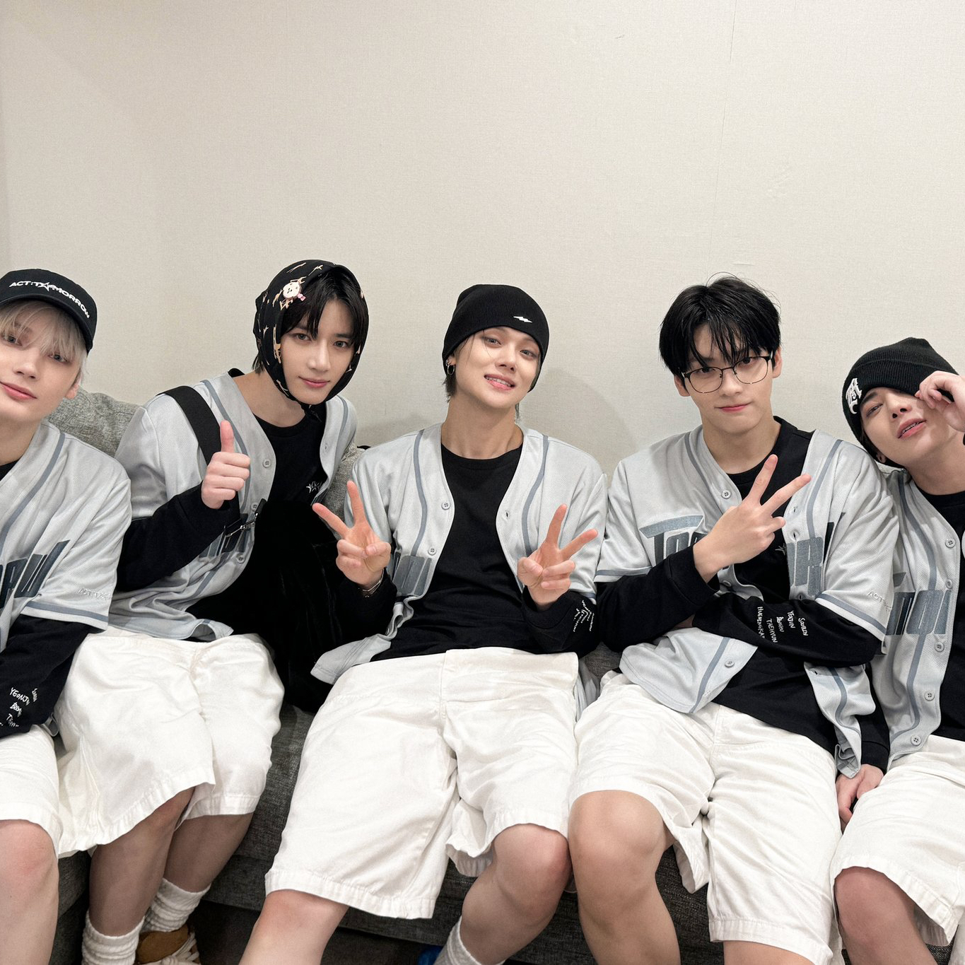 Foto aktivitas terbaru TOMORROW X TOGETHER