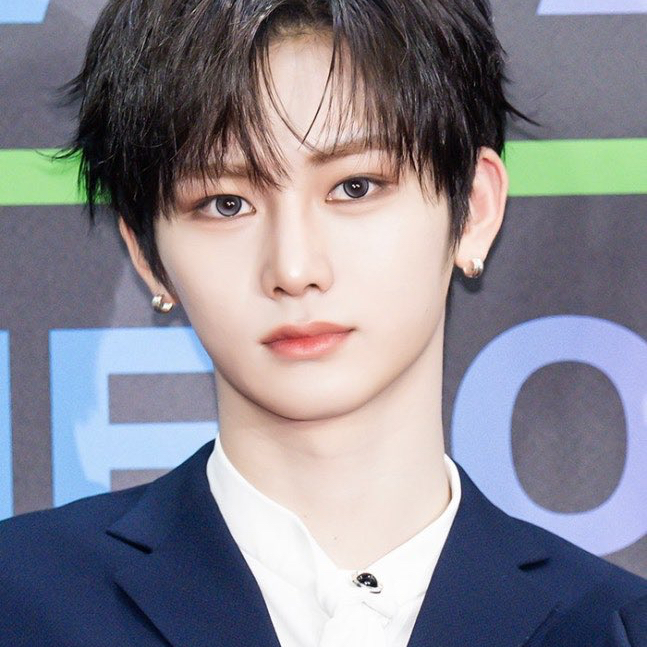 A moment captured by Zhou Anxin (ALPHA DRIVE ONE)'s fan