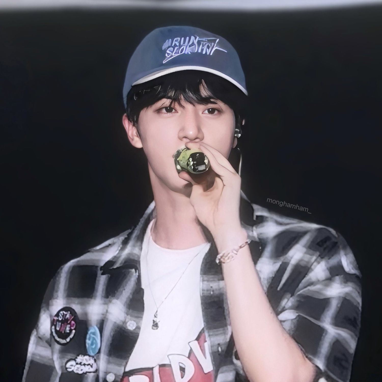 Behind-the-scenes cut of Jin (BTS)