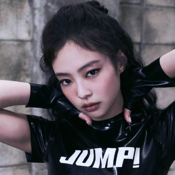 捕捉到Jennie (BLACKPINK)魅力的代表照片