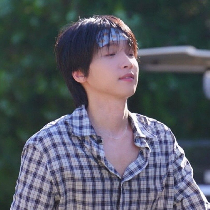 Recent activity shot of Jeong Sewoon