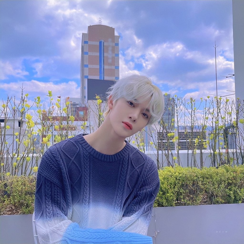 Recent activity shot of Bae Jinyoung