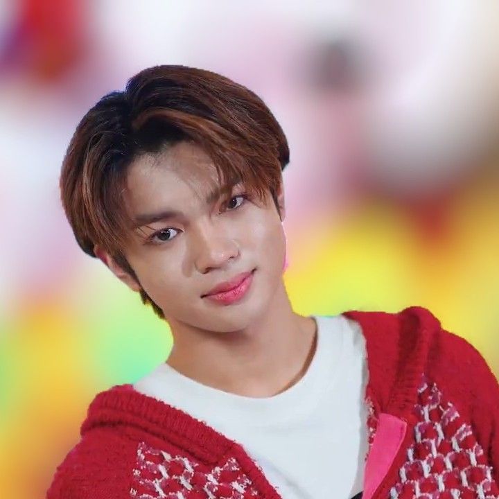 Latest photo of Jeromy (HORI7ON)